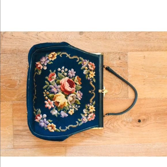 Vintage Tapestry Handbag - Picture 7 of 9